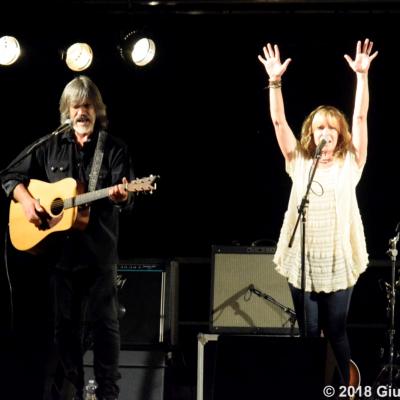 Buscadero Day 2018 018 Larry Campbell Teresa Williams Ph. Verrini